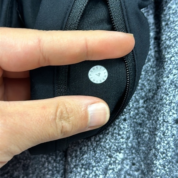 Lululemon Circuit Breaker Skirt II (Tall) 15" Luminesce Splatter White Black - Picture 7 of 8